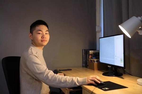 1599535356251606.jpg FF996AE6B7E2210CA3BA1EE286BD5EE5.jpg