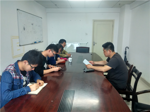 1493125302576410.jpg 实践育人.jpg