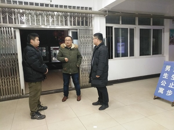 1514616636134663.jpg E82896C730849D2AF4F2959987CB87E1.jpg