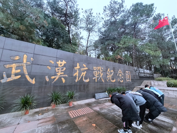 闉犺含.jpg