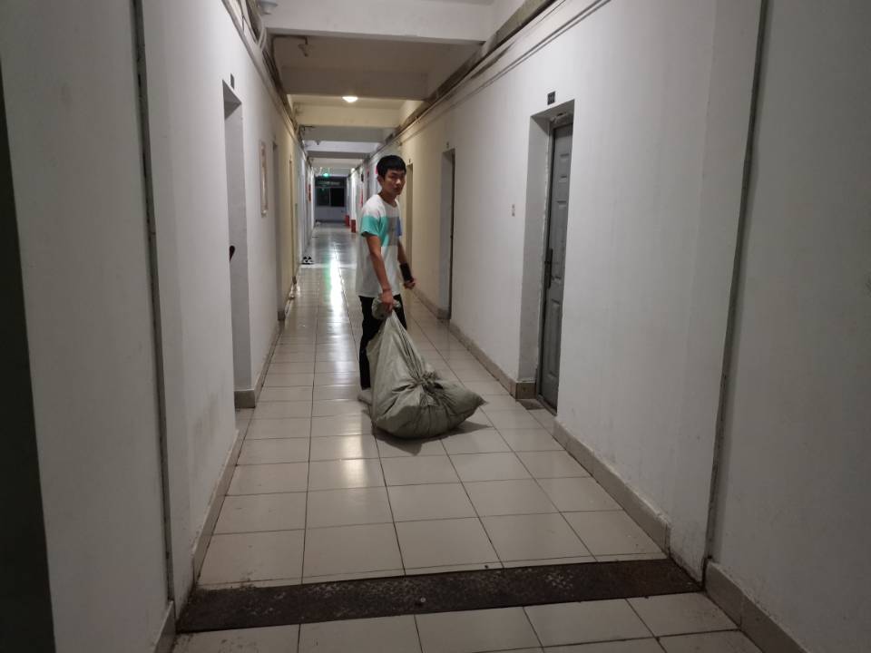 1632819724806458.jpg 1632819724806458.jpg