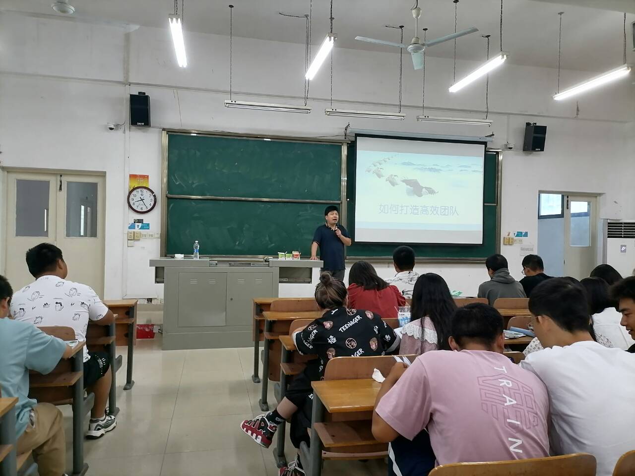 1633923824968602.jpg 1633923824968602.jpg