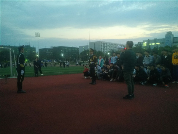 1554177405117261.jpg BC8C2D2D7FCB265AB569A6AC26D34826.jpg