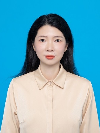 毛在丽