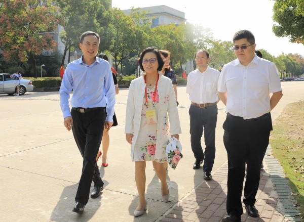 1539223196901687.jpg 1538385012922343.jpg