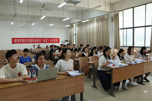 8ac07954f181fd8b4ff7021cd3441bd.jpg