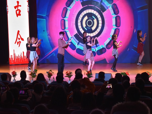 1545787369466679.jpg 1.jpg