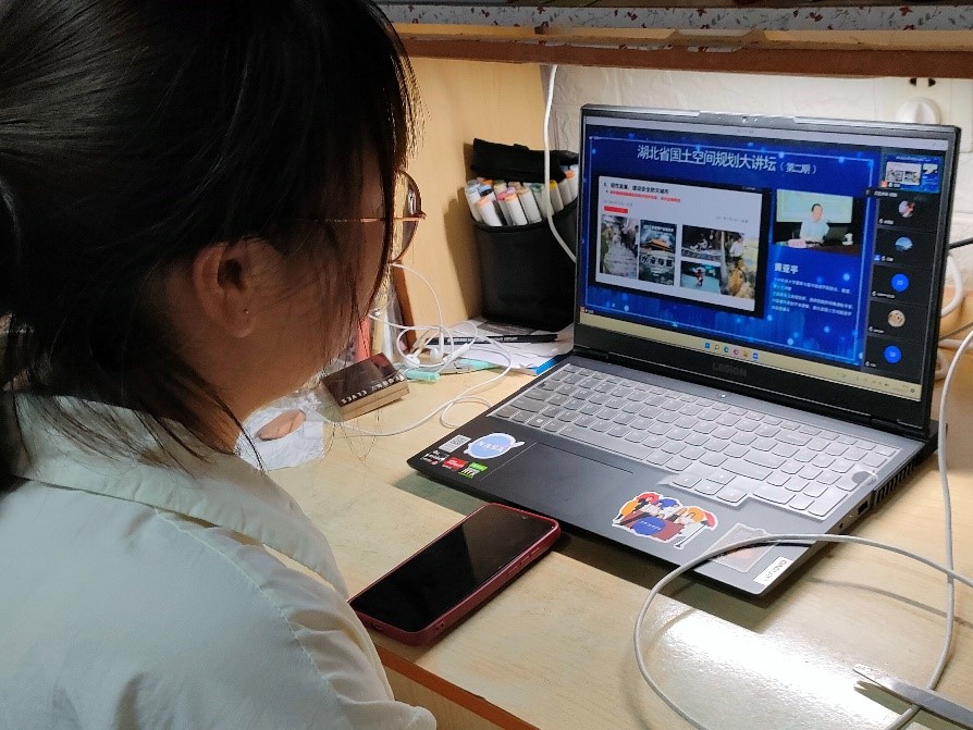 1653804811583209.jpg 1653804811583209.jpg