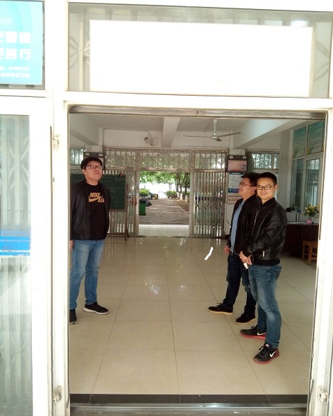 1524624819131057.jpg 462144137604614101.jpg