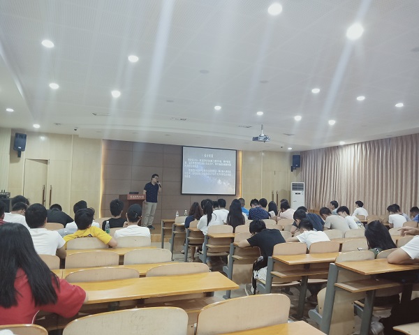 1561456050126182.jpg 2FE5136DE9E4756B1CB314D9EE27F7E7.jpg