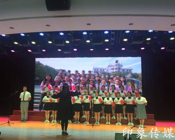 1511780797611051.jpg 合唱青春,歌声嘹亮——记我院最美合声初赛圆满落幕(2)_副本.jpg