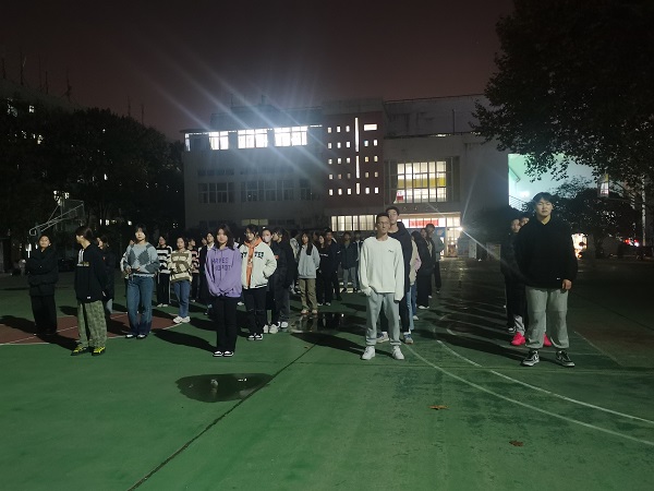 1669604981332119.jpg 寰