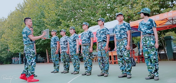 1536761822104709.jpg 3AA811B90DD5F43CFAEFFB5842B68D1A.jpg