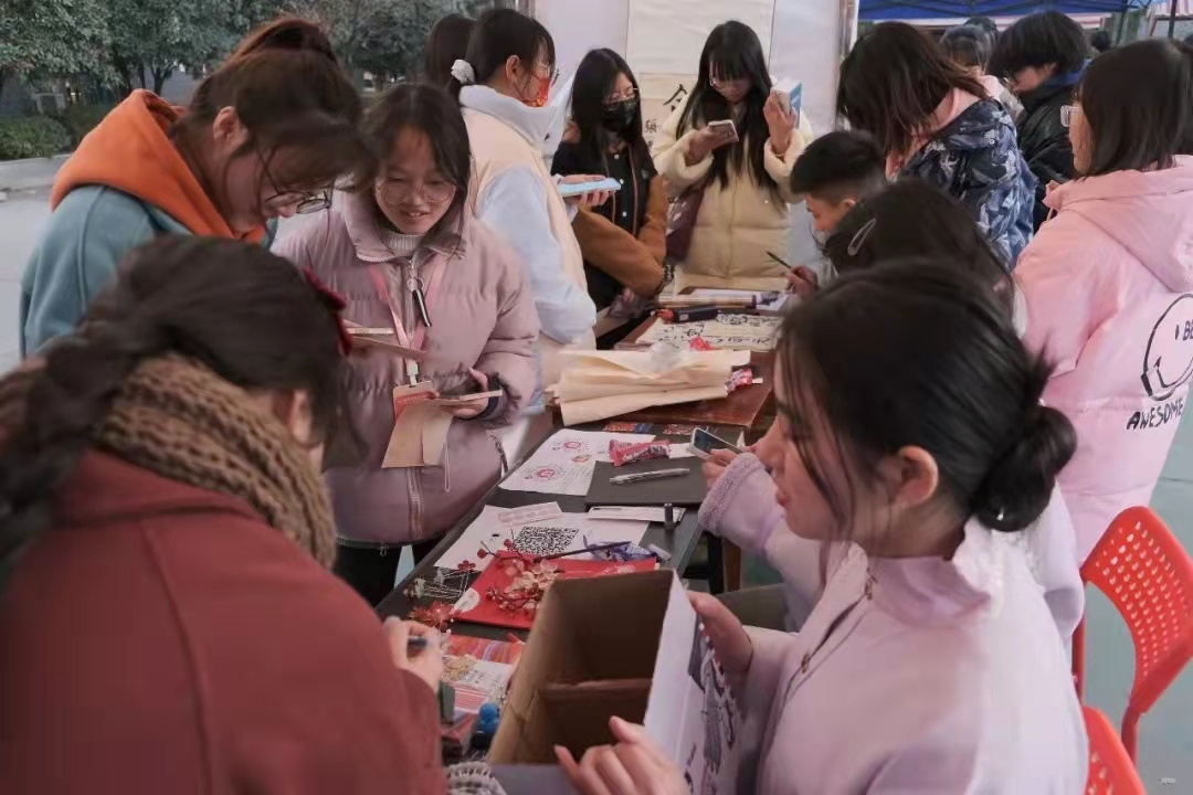 1639973488706581.jpg 1639973488706581.jpg