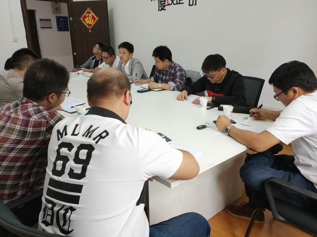 调整大小 5f92ea6371026a1f41621d23057273b.jpg