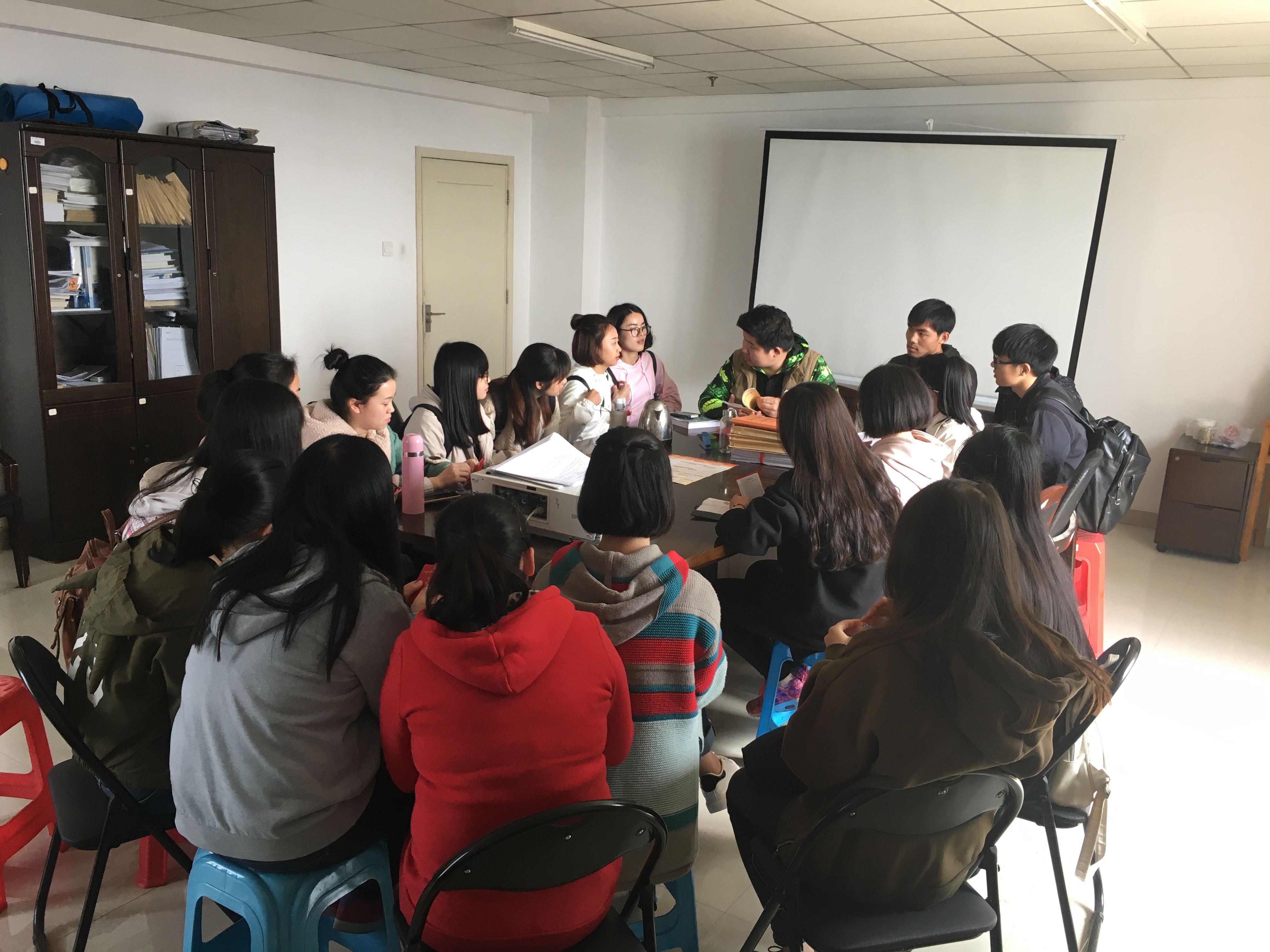 1490792721112721.png 1490792721112721.png