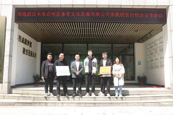 1682563398170405.jpg 寰