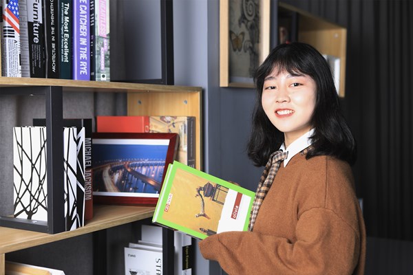1578651885982845.jpg 袁倩_副本.jpg