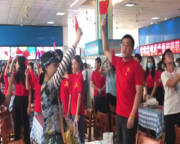 1601565933612084.jpg 合唱1.jpg