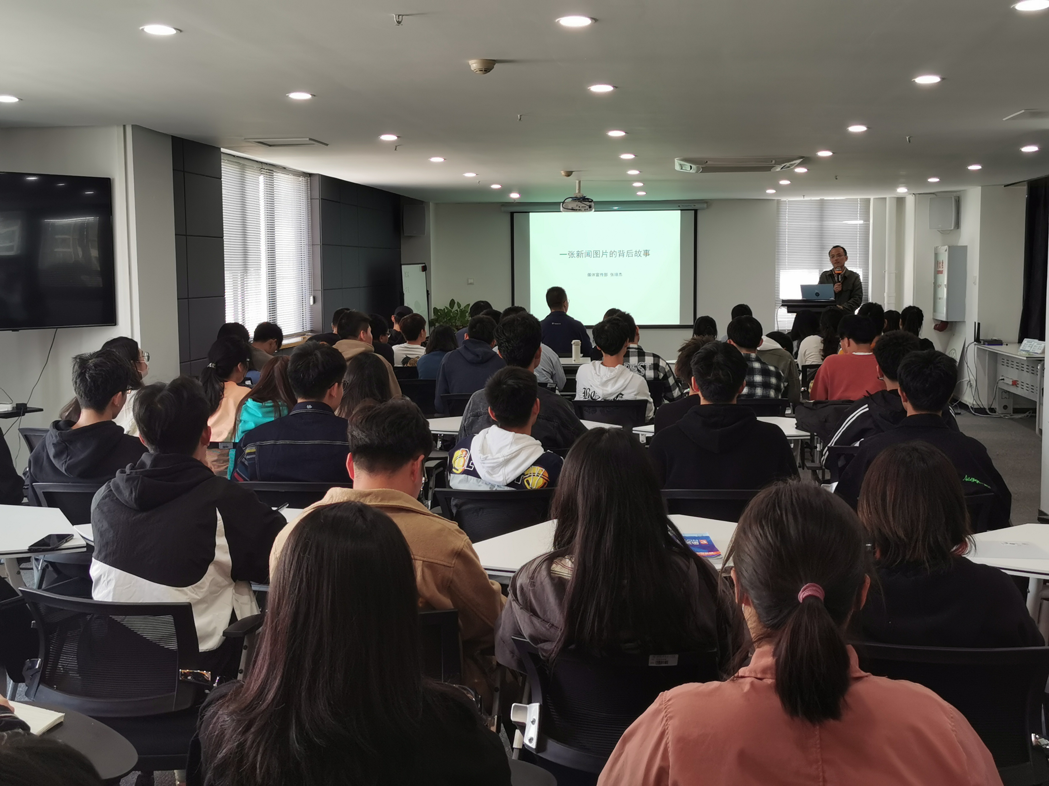 1635216493137964.jpg 1635216493137964.jpg