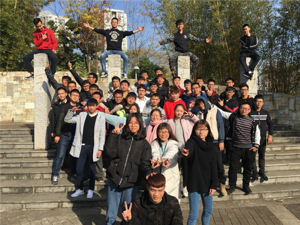 1511501648556831.jpg QQ图片20171124133016.jpg