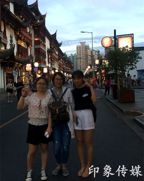 1511328026874879.jpg “学高为师、身正为范” ——记国贸与金融系教师 汪玲_副本.jpg