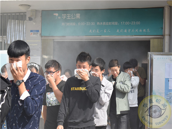 1541249043958920.jpg DSC_3701.jpg