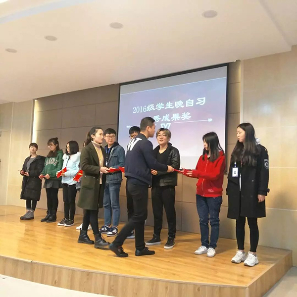 1489390577548741.jpg psb4DDGB3IU.jpg