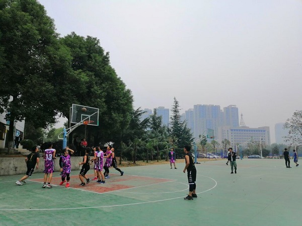 1541426866761232.jpg 889898.jpg