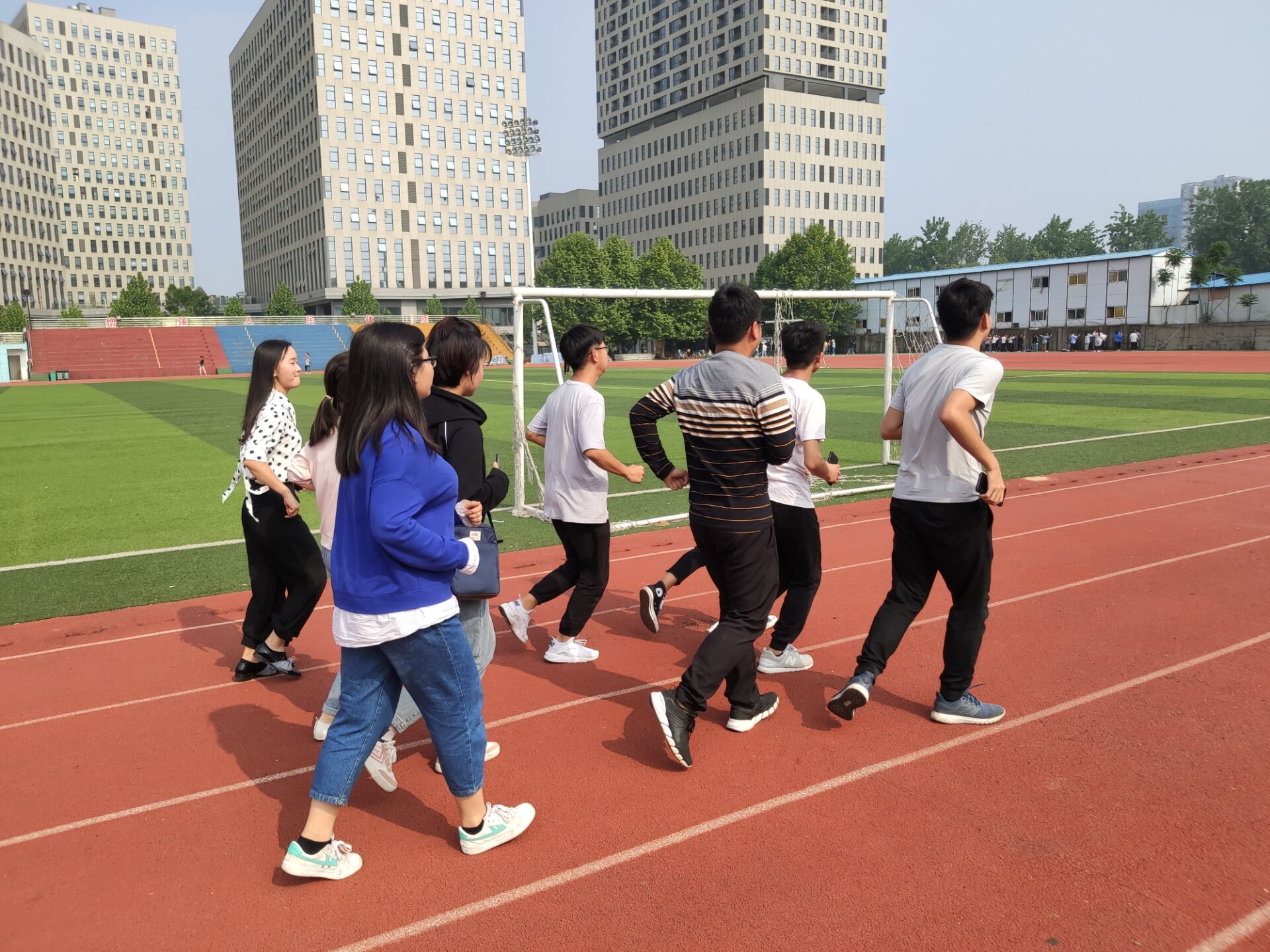 1556872294139780.jpg 1556872294139780.jpg