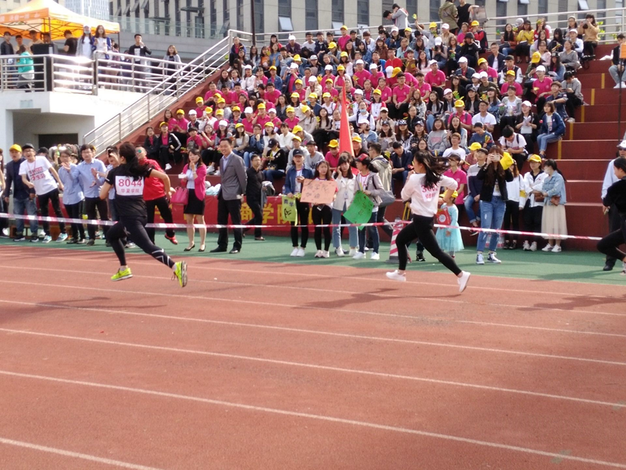 1492345720403810.png 胡亚琪2.png