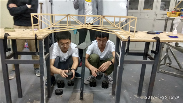 1556372935482816.jpg 1556289838793075.jpg