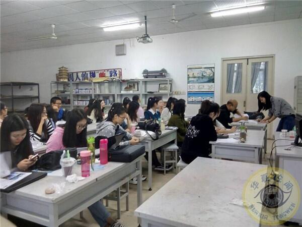 1498400699358712.jpg 0OHMKV`O3C~O_24C}Y_`073.jpg