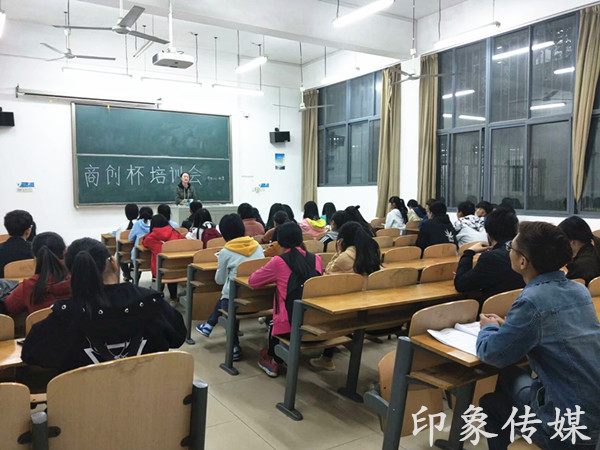 1509439991105599.jpg 1509427183217.jpg