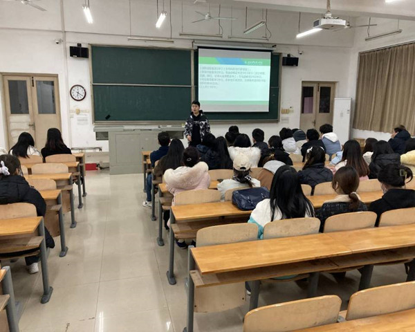 1645430920597754.jpg 4605F2FAC397247EF48FD640C71CCA4E.jpg