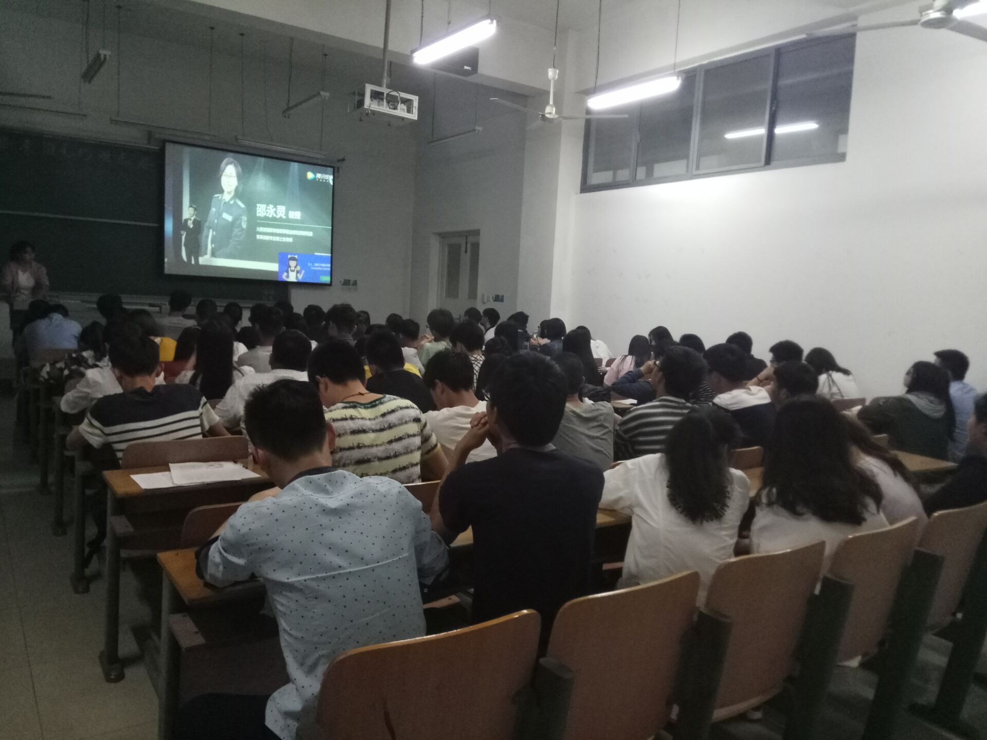 1492610707695135.jpg 1492610707695135.jpg