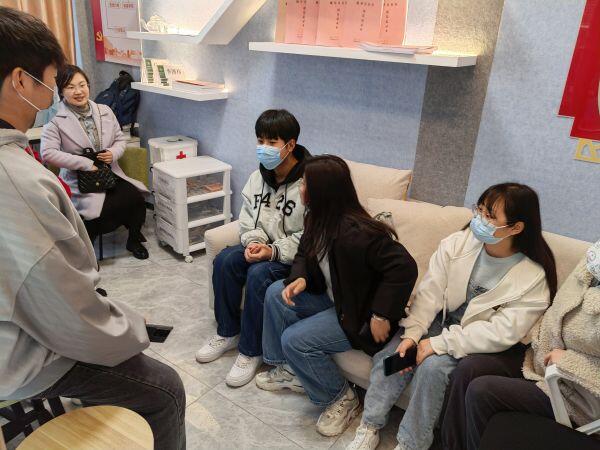 图片2.jpg 图片2.jpg