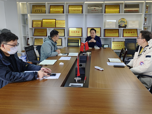 1676775837399334.jpg 寰