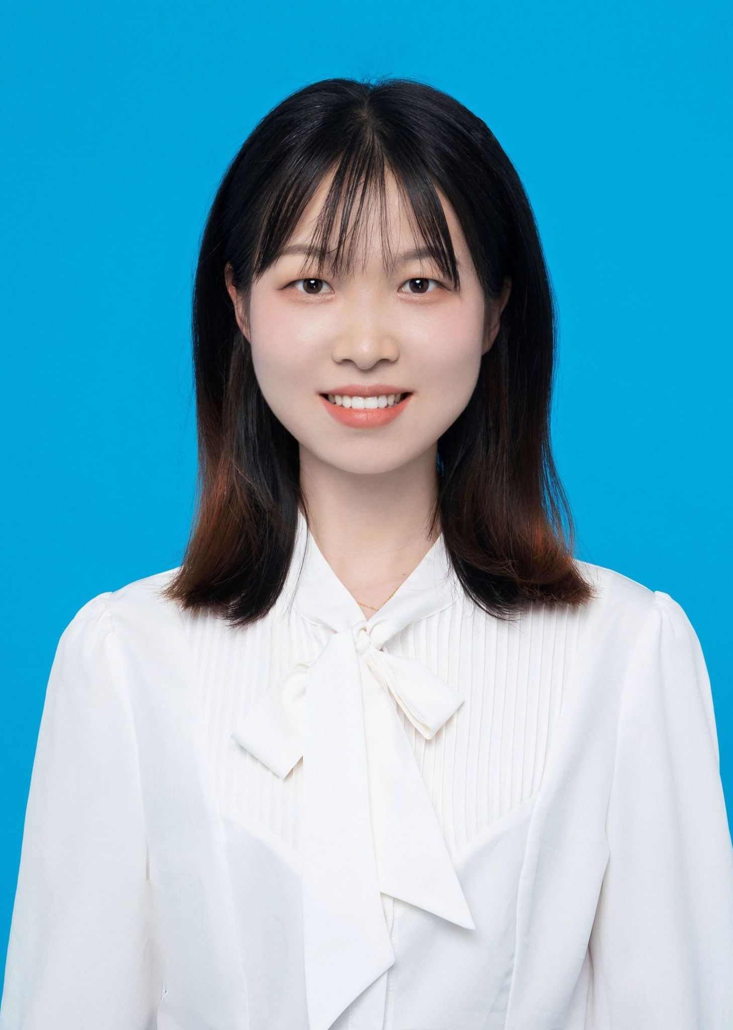 李倩