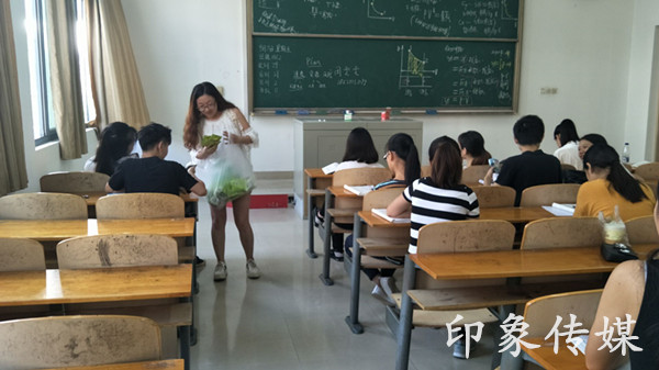 1504969981255178.jpg Cache_e2437efdce41dce..jpg
