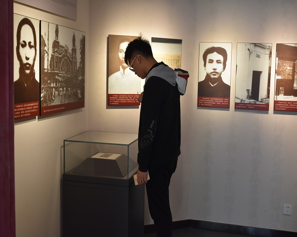 1543236080136940.jpg DSC_0070.JPG