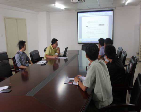 系学工9.25例会.jpg