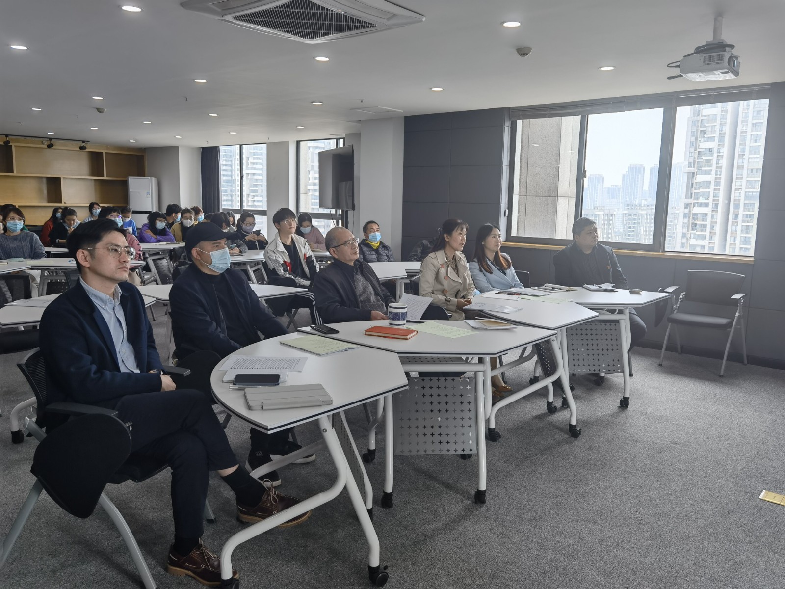 1650253754162574.jpg 1650253754162574.jpg