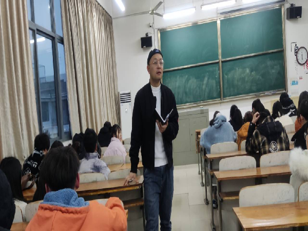 1640683123449553.jpg 3DD1E7BFF19AC56096AF575CF17F59D9.jpg