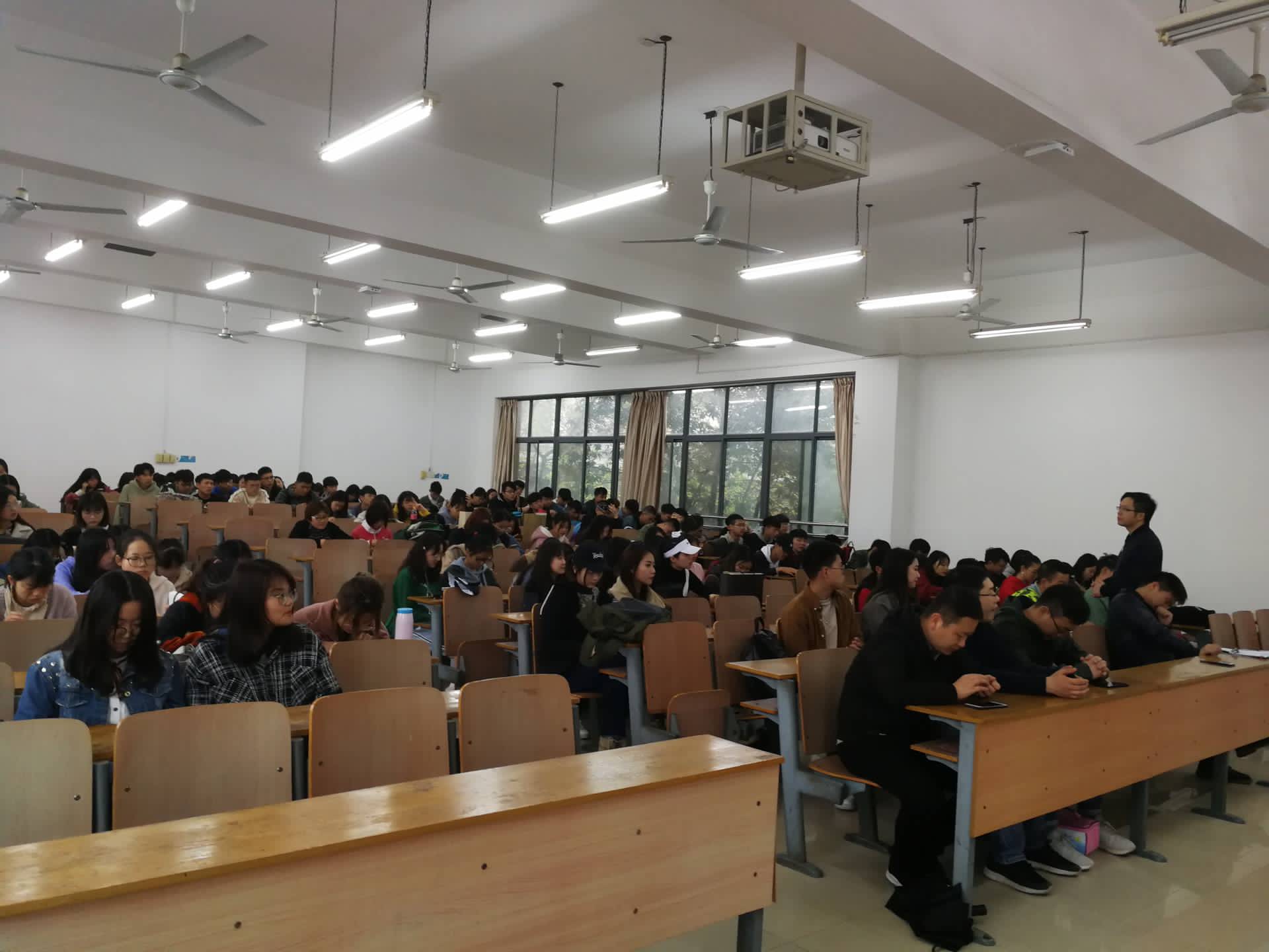 1554210469328289.jpg 1554210469328289.jpg