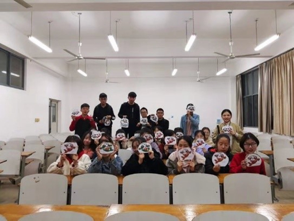 1552801676104085.jpg IMG_20181225_161234.jpg