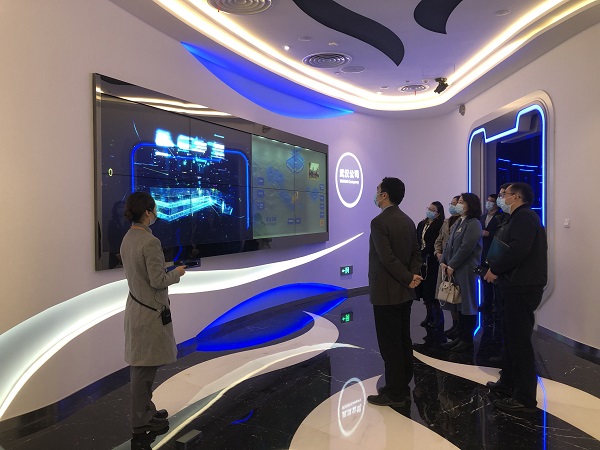 1639015095700471.jpg 12091.jpg