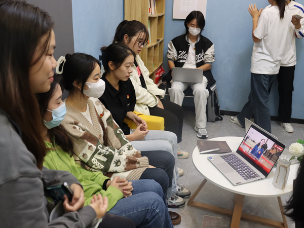 1666156976786448.png IMG_3578.PNG