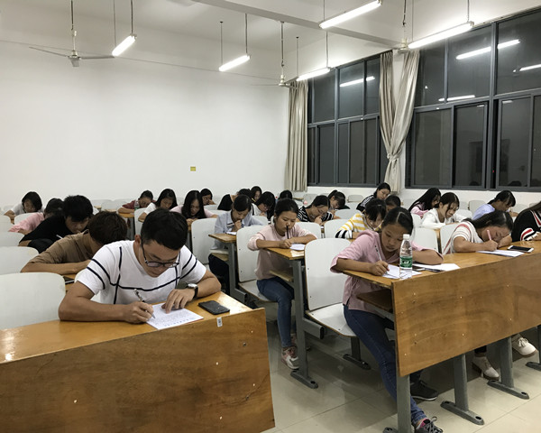 QQ图片20170927224338.jpg