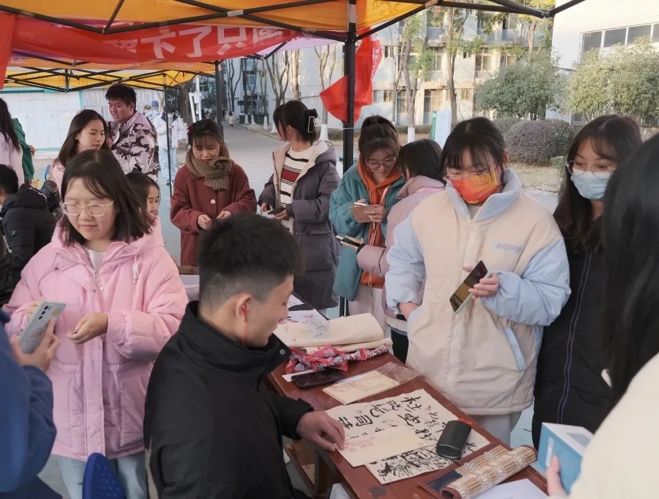 1639973280527870.jpg 1639973280527870.jpg